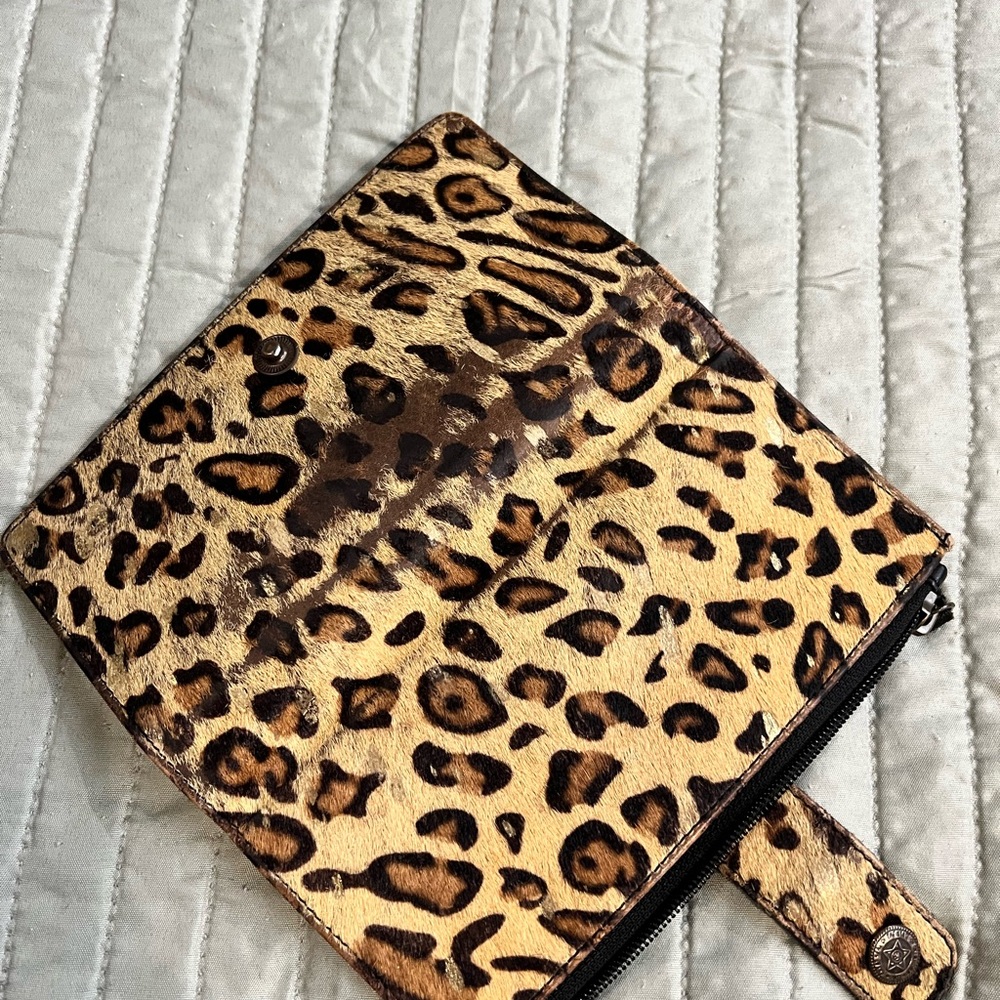 Myra Leopard Print Clutch